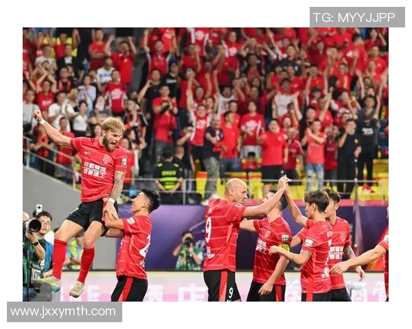 成都足球队实力分析:从历史成就到未来展望的全面解读 成都足球队实力分析:从历史成就到未来展望的全面解读