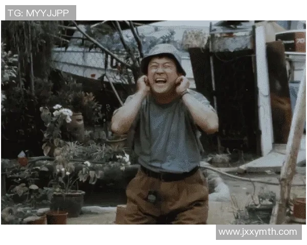 曾志伟与足球明星的精彩邂逅视频引发热议，感受他们的友谊与激情