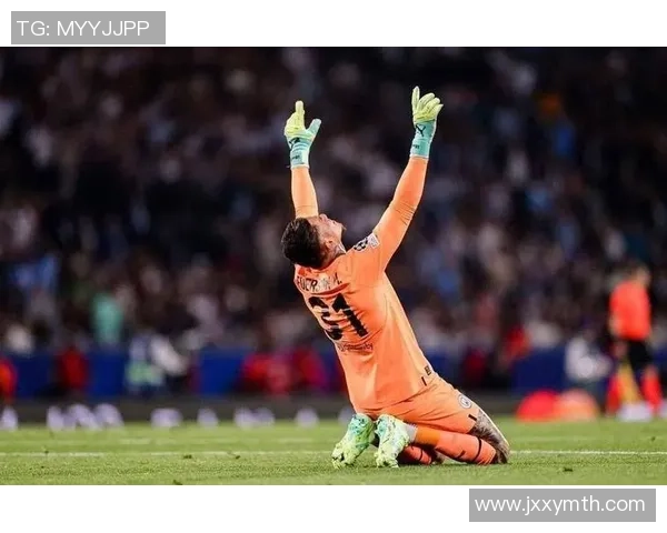 最火足球明星的霸气步伐展现了无与伦比的风采与魅力 最火足球明星的霸气步伐展现了无与伦比的风采与魅力